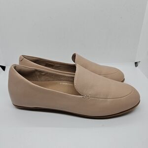 FitFlop Lena leather loafer in Beechwood nude size 6